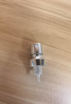 Zilver K402-1 Crimp Parfum Pump Sprayer Duurzaam Plastic Materiaal