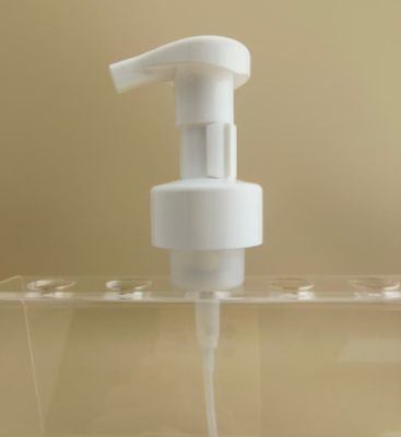 Verfijnd Design Witte Plastic Grote Schuimpomp voor Shampoo Flessen