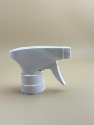 Nieuw ontwerp Snap-on plastic watersproeier met sproeikop voor thuis schoonmaken