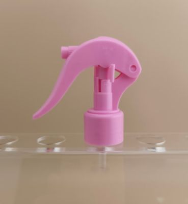 Roze Plastic Mini Trigger Spuit K602-2 voor Flessen en Kappers