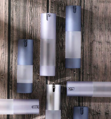 Frosted Airless Pompflessen Plastic Lotionpomp Vacuümreiscontainer