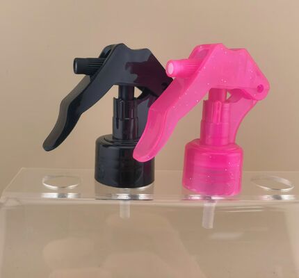 Zwarte kunststof mini trigger sprayer voor cosmetica en kapper
