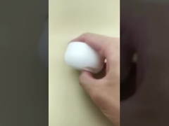 Witte plastic dop voor shampooflessen