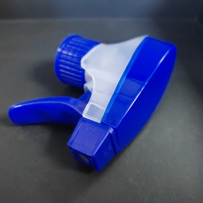 Bereiken van vlekkeloos schoon met Trigger Release Sprayer voor auto's