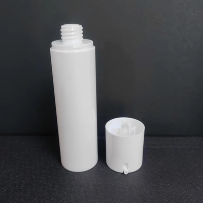 80 ml capaciteit luchtloze pompfles met mat / glanzend oppervlak