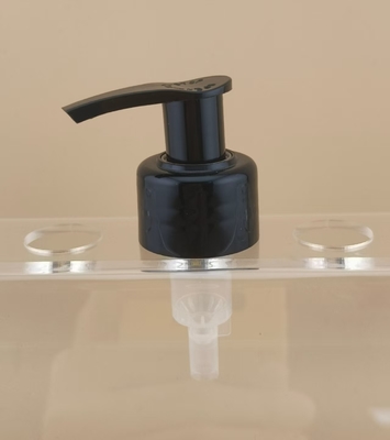 Gepersonaliseerde zwarte lotion pomp schroef geribbed K201-9 voor huidverzorging CRC mogelijk