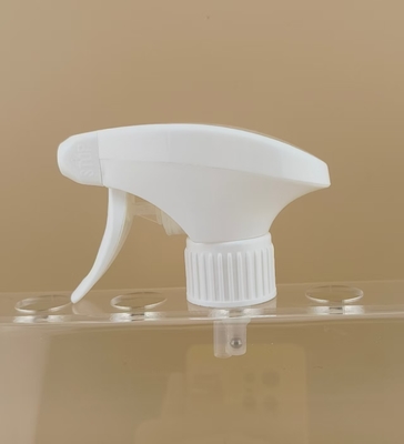 Witte eenvoudige triggersprayer K104 voor cosmetische flessen