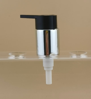 Zwarte en Zilverkleurige Crème Pomp K702-1 voor Cosmeticaflessen