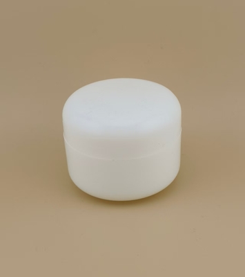 White Plastic Cream Jar with Screw Lid for Female Skincare