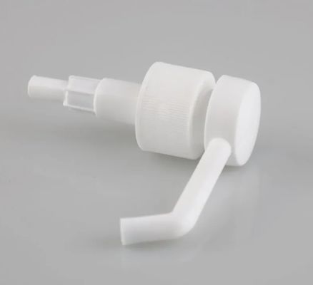 Behoorlijke afbreekbare huishoudelijke chemicaliën sanitizer K206-9 PP plastic fles met lange spuitstuk dispenser pomp