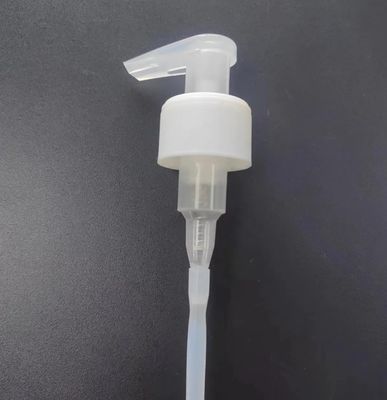 Groene aangepaste PP materiaal lotion dispenser pomp met clip slot voor vloeibare zeep huidverzorgingslotion