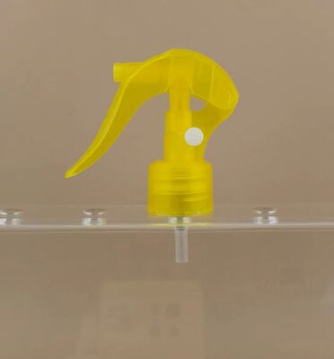 Geel mini-trigger sproeier voor huishoudelijke reiniging