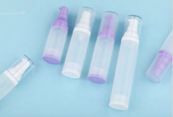 Gepersonaliseerde kleur PP cosmetische lotion pomp vacuümfles
