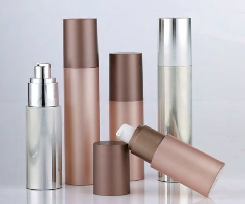 Cosmetische verpakking Ronde plastic lotion crème lege luchtloze fles met pomp