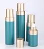 30 ml 50 ml glanzende witte PP luchtloze fles met lotionpomp