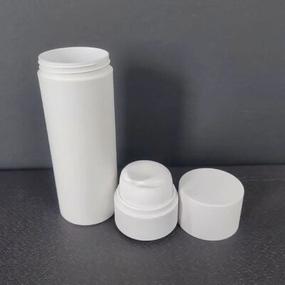 Luxe hervulbare 30 ml cosmetische witte plastic vacuüm cosmetische serumlotion Airless fles met pompsproeier