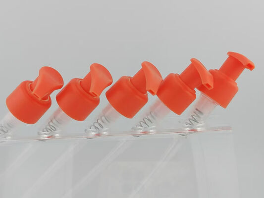28/410 Nieuwe plastic lotionpomp voor flessen met rechts-links slot