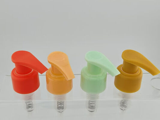 28/410 Nieuwe plastic lotionpomp voor flessen met rechts-links slot