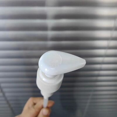 Plastic badkamer accessoires Vloeibare zeep dispenser handlotion fles draad pomp kop dispenser pot pomp