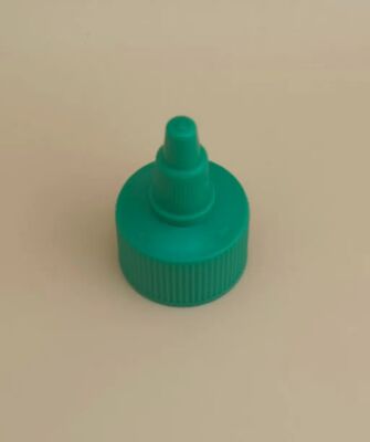 Groene plastische ribbengele kap voor verffflessen