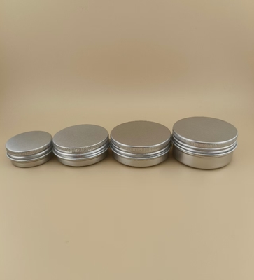 Op maat gemaakte zilveren aluminium cosmetische behuizing met gecertificeerde schroefkap