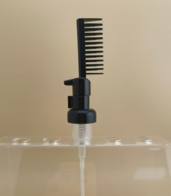 Delicaat ontwerp Zwarte plastic grote schuimpomp voor haarlak