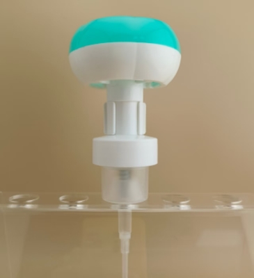 Mooi ontwerp Cyan Plastic Flower Shape Foam Pump voor kinderhandreinigingsflessen